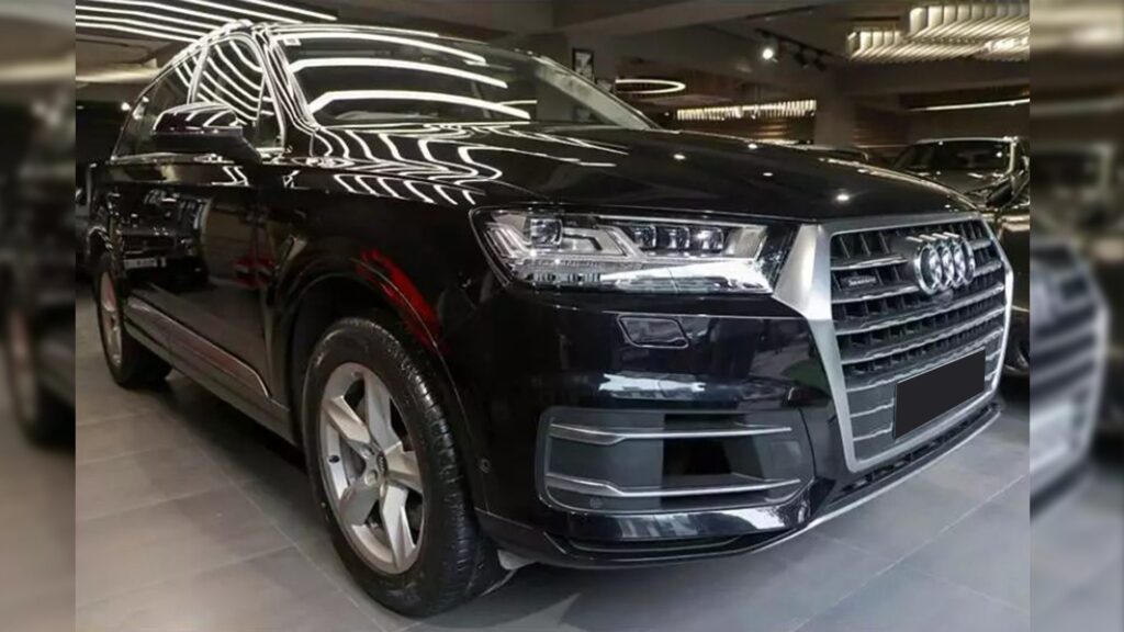 Car Background reflections removal